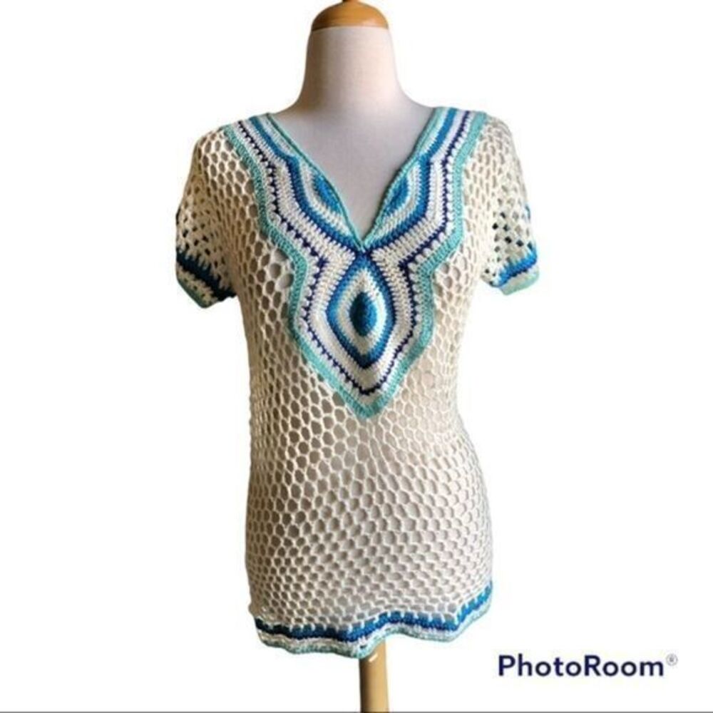 Shoreline 100% crocheted yarn blue and white top S/M